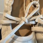 NWOT Silent D Bella Leather Bow Ballet Flats in Oatmilk Size 41 Photo 5