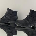 Baretraps Black Oiled Faux Leather Ruched Zipper Detail Yuno Ankle Booties Photo 7