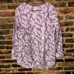 NWT Duluth Trading Co Wrinklefighter Purple Feather Button Down Tunic Top Small Photo 1
