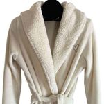Victoria's Secret Victoria’s Secret winter white hooded robe Photo 6