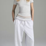 SKIMS  Straight Leg Sweatpants  Photo 0