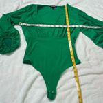 EXPRESS NEW Deep V Neck 3/4 Balloon Sleeve Bodysuit Extra Small Solid Green Photo 4