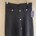 Lark + Grey Black A Photo 2