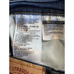 Levi's Denim Jean Shorts Med Wash Size 27 Booty Mid Rise Raw Hem Zip Pockets Photo 5