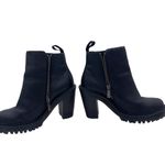 Dr. Martens DOC MARTEN Dr. Magdalena Black Leather Heeled Ankle Boots US Women's 8 EU 39 Photo 2