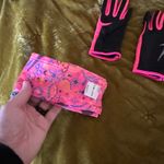 Gloves Set Hat Pink Photo 3