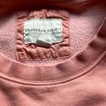 American Eagle Peach Crewneck Sweatshirt Unisex Size M Casual Relaxed Fit Photo 6