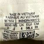 Converse Classic White Sneakers Unisex Men’s 4 / Women’s 6 Photo 2