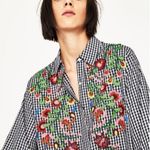 ZARA Gingham Plaid Embroidered Black/White Button-Down Top Photo 4