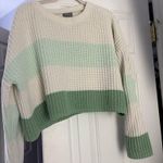 Boutique  Sweater Cropped Photo 0