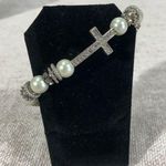 Cross Stretch Bracelet with Rhinestones Photo 0