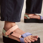 Teva  Free people platform water Sandals 9 summersalt pastel NEW Photo 0