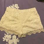 Monteau Crochet Cream Lace Shorts Size Large Photo 1