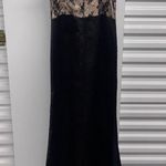 Morgan and Co. Black and Beige Formal Dress Size 13/14 Photo 5