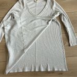 Free People We the Free Split Side Tuesday Tunic V-Neck Knit Top Size Large Light Grey Photo 7