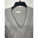 Aeropostale Aéropostale Women’s Light Gray Cable Knit Sweater Size L Cozy Pullover Photo 3