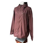 Columbia  Omni-Tech Hooded Lightweight Rain Jacket Windbreaker, Maroon Sz L Photo 3