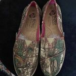 Bobs Camo with Pink 7 Photo 1