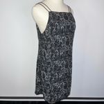 Urban Outfitters  // SILENCE + NOISE Ella Printed Crepe Shift Mini Dress Medium Photo 6