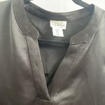 Nicole Miller  black v-neck sleeveless blouse size XL Photo 3