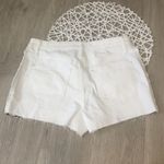 Universal Threads NWOT  White Diamond Denim Shorts Photo 4