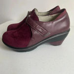 Jambu JBU Vegan Suede clogs Burgundy Maroon Size 9.5 GUC! Nurse Nursing Shoes Photo 2