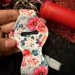 Handmade Vibrant Red Keychain‎ Set with Floral Pouch Photo 8