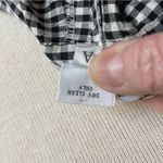 Loft Ann Taylor  black / white checked 100% silk seersucker cropped pants size 2 Photo 4