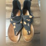 Very G  Strappy Sandals Bleach Black Sparta Sandal Size 8 Zip Back Photo 1