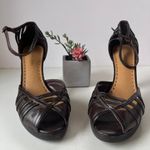 Gianni Bini Jasmine Peep Toe Platform Heels Womens Shoes Size 9.5M Brown Strap Photo 2