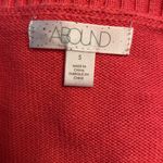 Abound crop style sweater V-neck Size small Photo 8