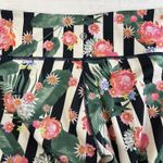 Lululemon  Athletica 8 Wunder Under Crop Full-On Luxtreme Palm Play Floral Stripe Photo 9