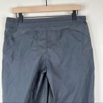 Nike women's small cropped capri drawstring hem and waist pants active grey Photo 4