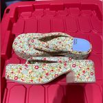 Jeffrey Campbell Luau Platform Sandal in Green Mutli Floral Size 9 Photo 3