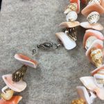 Vintage seashell necklace Photo 3