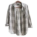 BDG Plaid Flannel Button Front Light Gray Cream Boyfriend Shirt Size Medium Photo 2