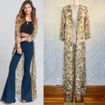 Show Me Your Mumu  Karmyn Cape in Prairie‎ Meadows Photo 1