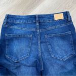 Tahari  Kelly Mid Rise Skinny jeans Women’s Size 6 Photo 5