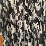 See In Love Half Sleeve Blouse Size L Photo 3