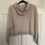 Nike Tan and Metallic Sportswear Clash Cropped Hoodie in Guava Ice Size L Photo 7