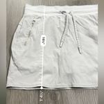 Athleta  Trekkie North‎ Gray Zippered Pockets Drawstring Skort Size 8 Photo 10