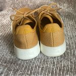 Allbirds  Womens 9 Tree Runner Shoes Mustard Yellow Sustainable Lux Honey‎ Photo 4