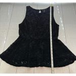 Xxi Black Lace Overlay Sleeveless Blouse – Size M – Keyhole Back Cutout Photo 2