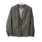 H&M Black & White Houndstooth Blazer Suit(Size Blazer Medium,Pants 6) Photo 4