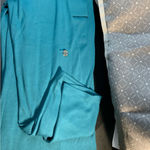 Women’s teal zippered v Photo 7