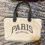 Balenciaga Cities Jumbo Tote Photo 1