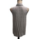 Max Studio  Sleeveless Button Down Blouse Women's Medium Geometric‎ Print Photo 1