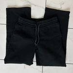 Aritzia sweatpants Photo 0