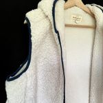 Weatherproof sherpa fleece sleeveless vest with hood pockets woman's size XL Photo 1