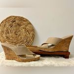 Charles by Charles David Latrice Wedge Beige Size 7 Photo 5